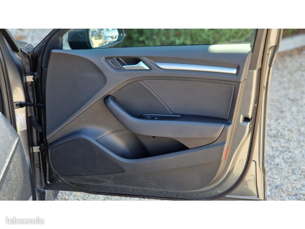 AUDI A3 Sportback 1.6 TDI - 110 Business Line (image 25)