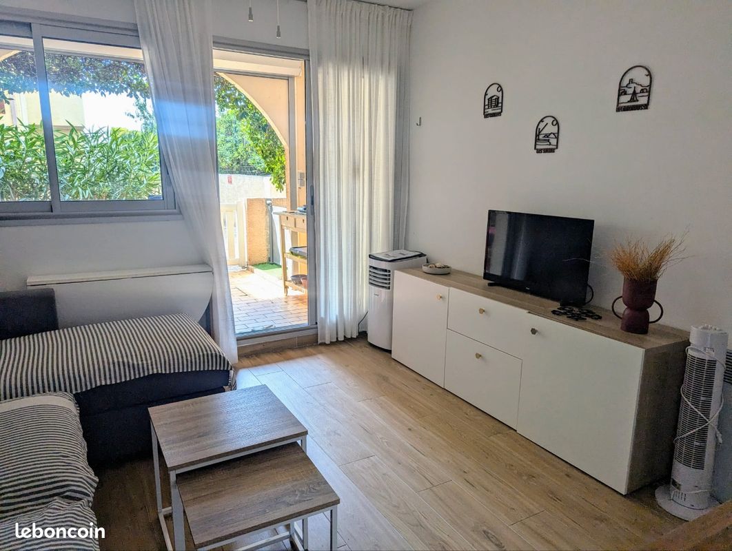 2 apts côte a côte 4 à 8 pers Mer soleil Appartements grande terrasse qui communique, refaits à neuf à Gruissan soleil ☀️ avec 3 vélos 👍🌞🏖️🏞️ (image 9)