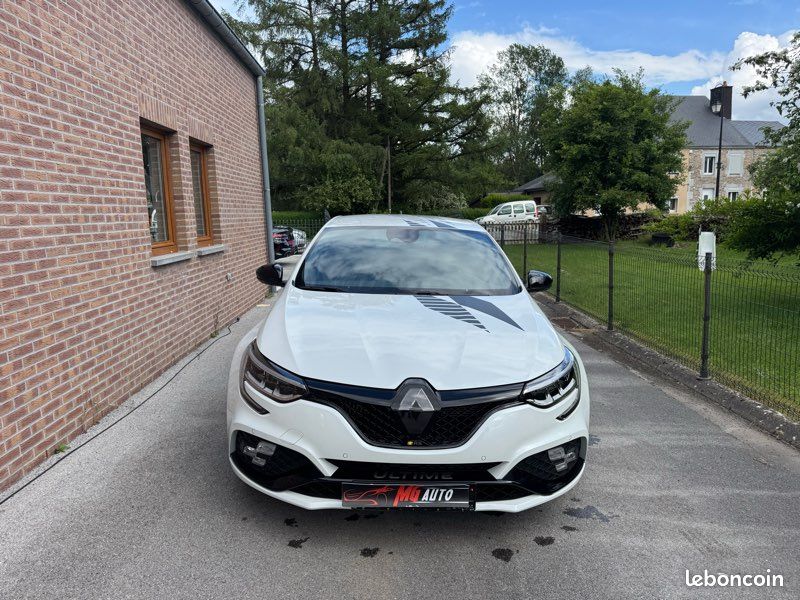 RENAULT MEGANE RS ULTIME NEUVE ( 10 KMS ) MALUS A PREVOIR 11164 GARANTIE 10/2028 dernier modèle disponible (image 2)