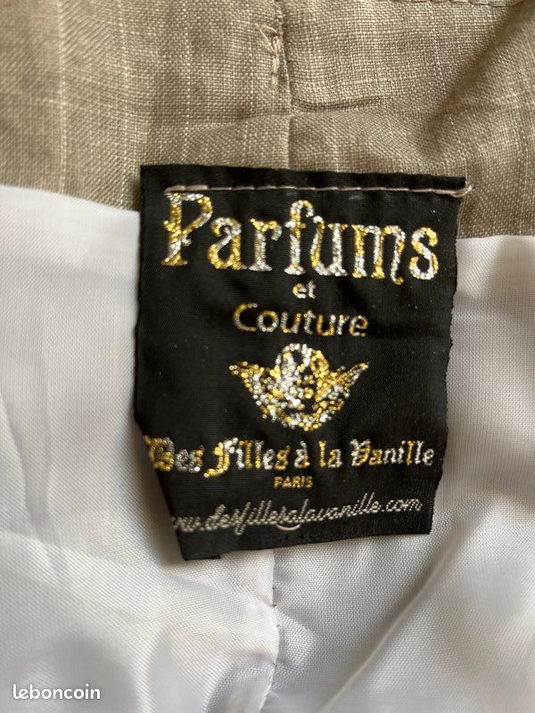 Robe des filles à la vanille Vêtements