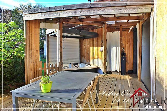 Maison 8 pièces 180 m²