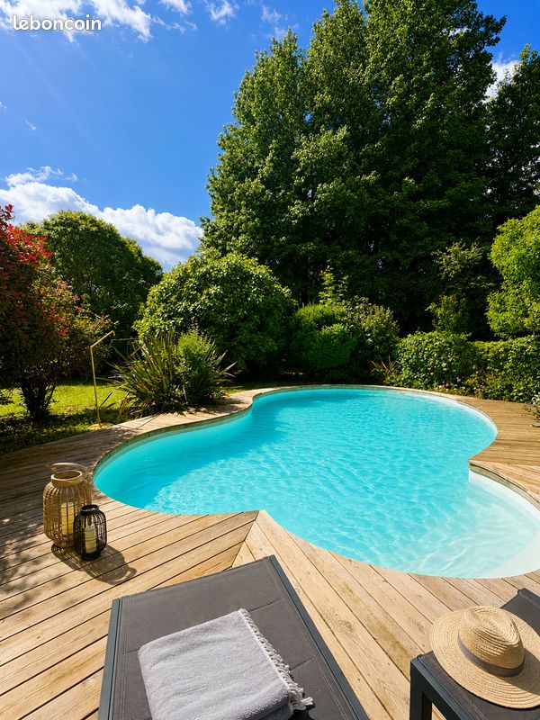 Maison 6 pièces 156 m² · à Quinsac · 156 m² · 489 000 €