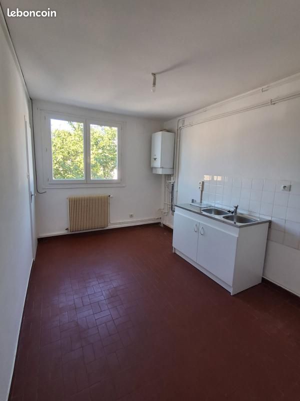 Appartement 3 pièces 62 m² · à Saint-Romans · 62 m² · 360 €/mois