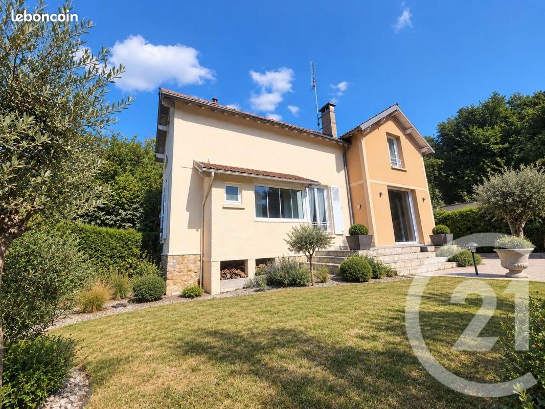 Maison 4 pièces 85 m² · à Mériel · 85 m² · 347 000 €