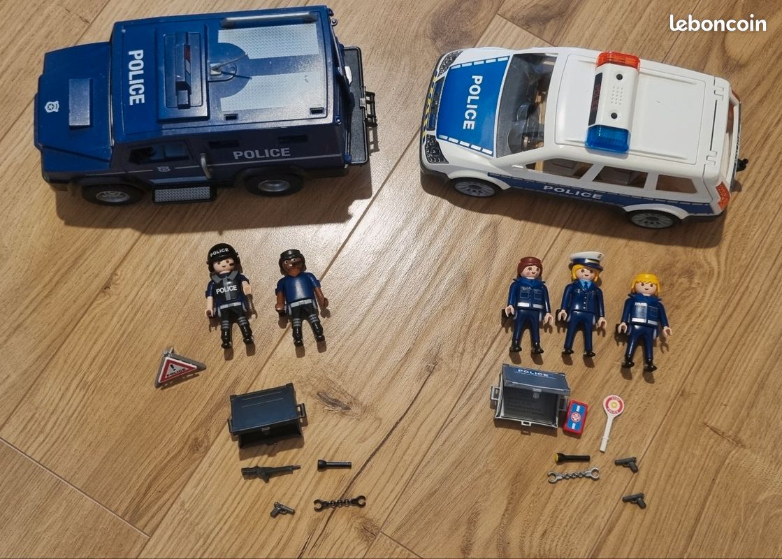 Playmobil policiers (image 1)