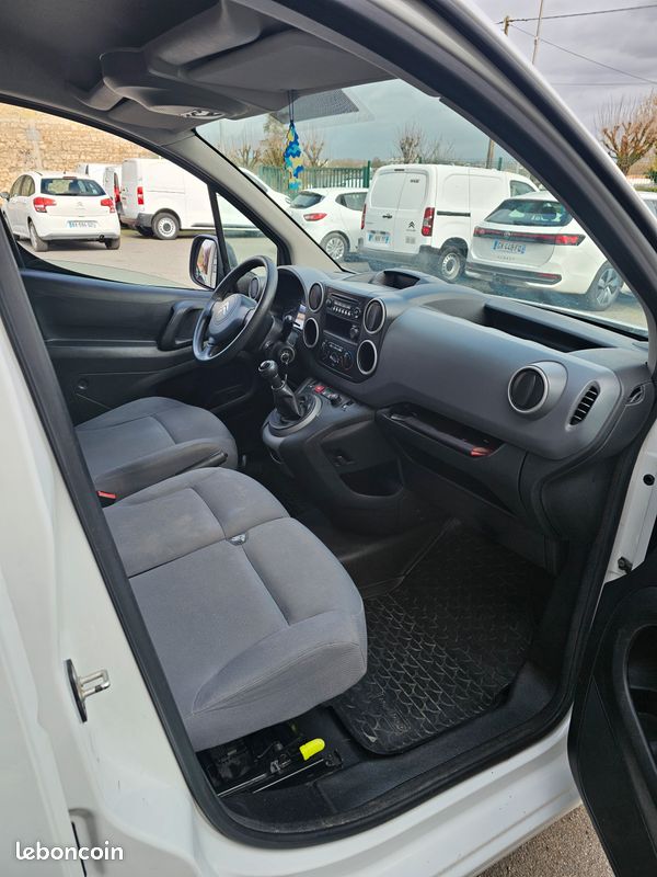 CITROEN BERLINGO 1.6 HDI 75 m 3PLACES (image 5)