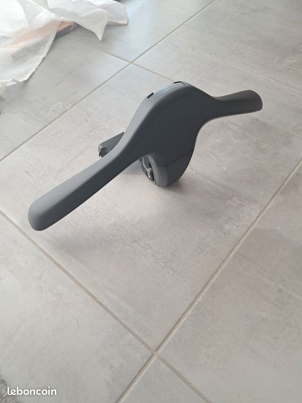 Cintre appui tete renault (image 1)
