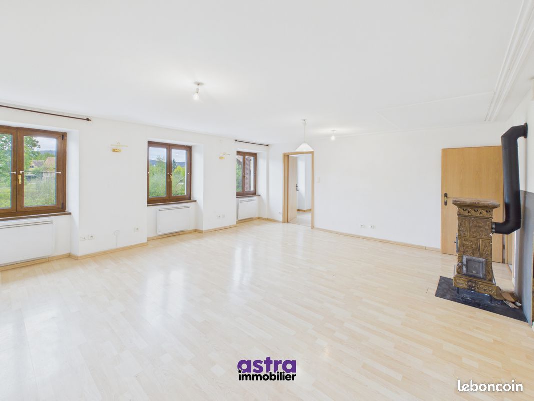 Appartement 4 pièces 98 m² · à Oltingue · 98 m² · 850 €/mois