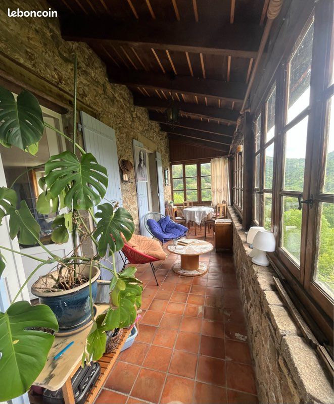Maison 7 pièces 186 m² · à Vallées-d'Antraigues-Asperjoc · 186 m² · 285 000 €