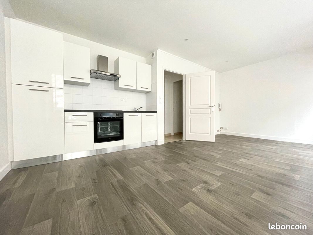 Appartement 2 pièces 42 m² · à Brest · 42 m² · 540 €