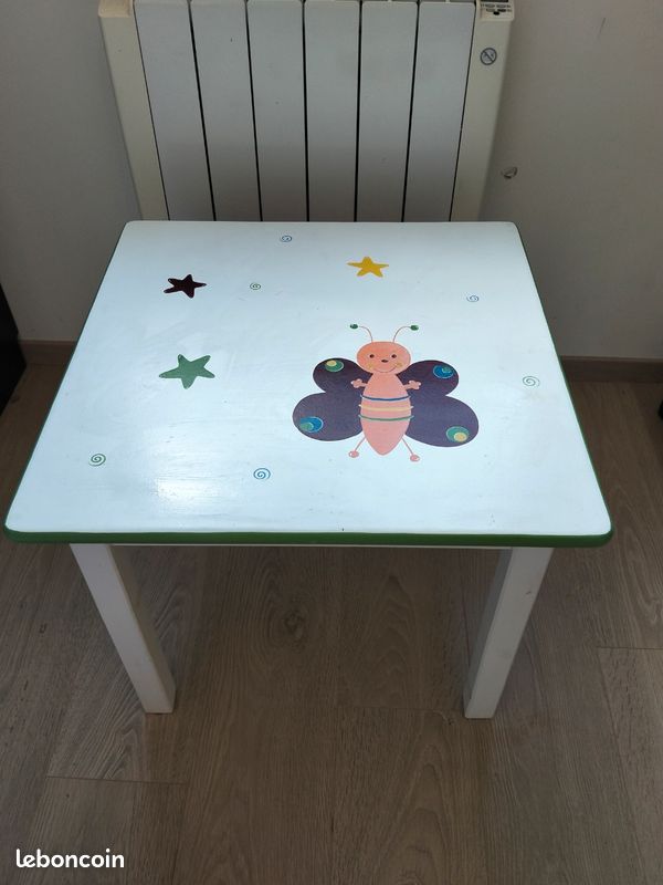 Table et chaise (image 2)