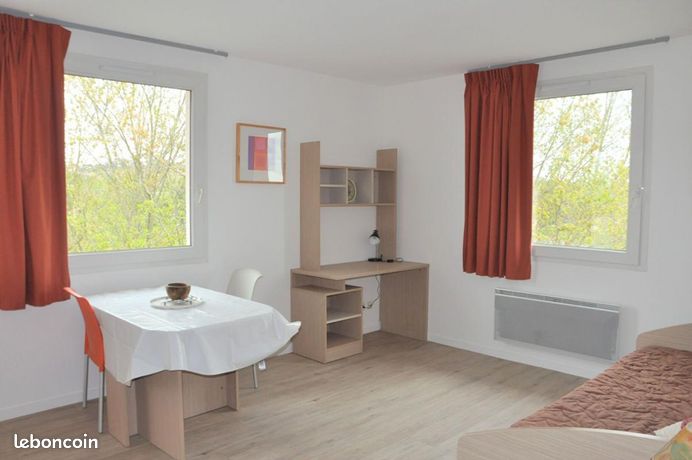Studio 1 pièce 26 m²