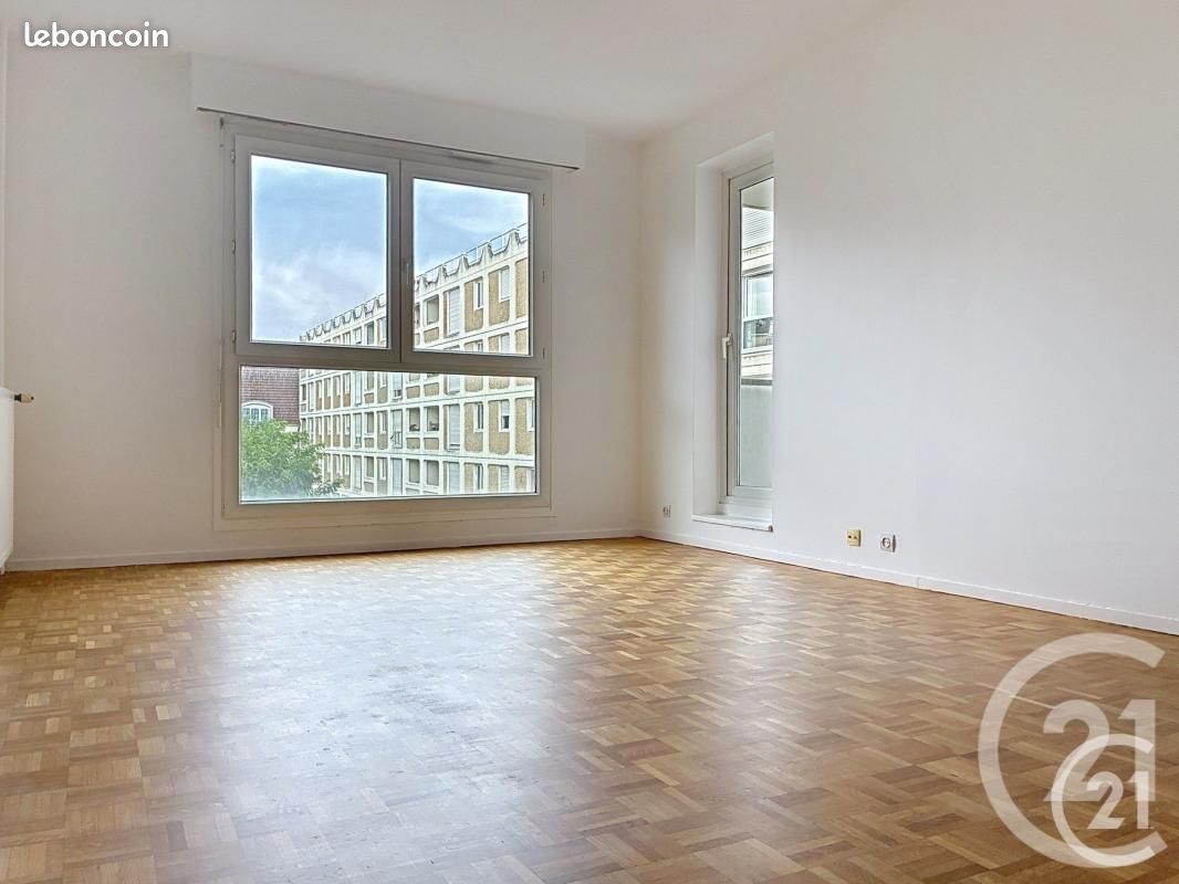 Appartement 4 pièces 92 m² · à Rouen · 92 m² · 830 €