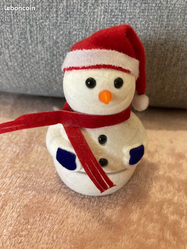 Collier bonhomme de neige dans son écrin bonhomme de neige (image 2)