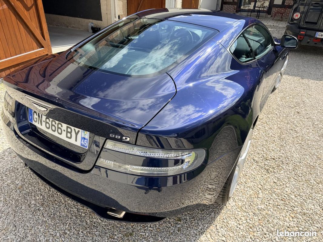 ASTON MARTIN DB9 Coupé 5.9 V12 - BV Touchtronic (image 6)