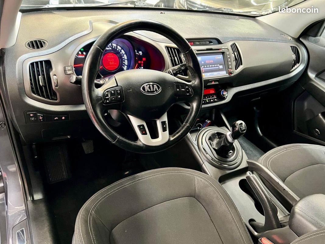 [GARANTIE 12 MOIS] Kia Sportage Style 1.7 CRDi - 115 Ch 1ère Main (image 5)
