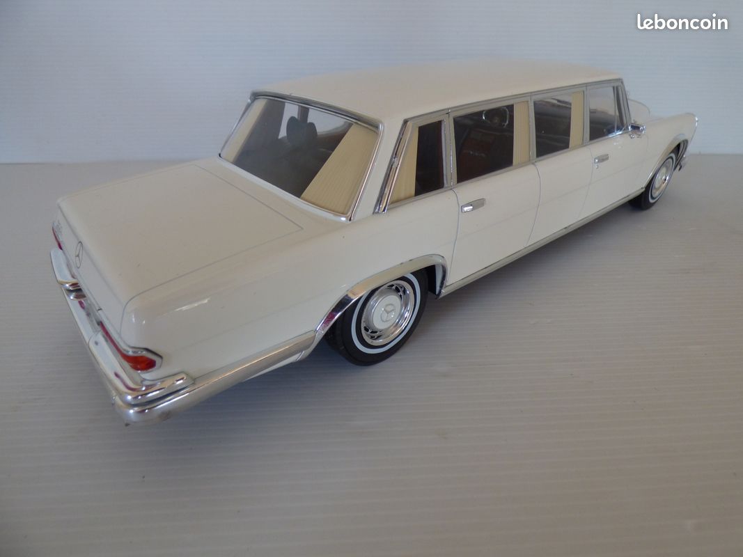 Miniature Mercedes-Benz Classe S 600 LWB Pullman 1969 - MCG 1/18 - Métal Noir - GAM