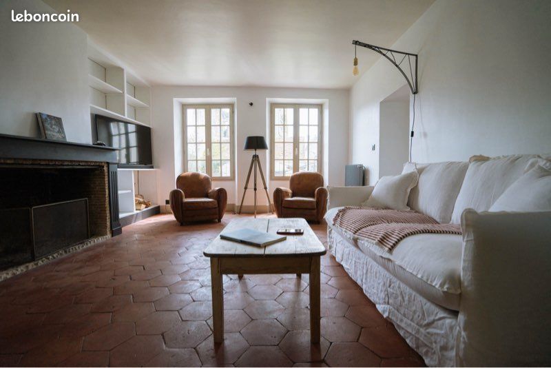 Maison 5 pièces 105 m² · à Grez-sur-Loing · 105 m² · 295 000 €