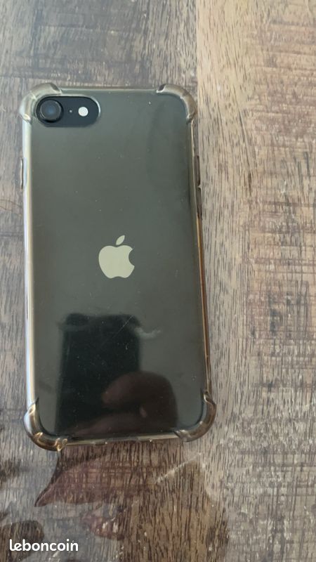 Iphone SE 2020 128go (noir) (image 4)