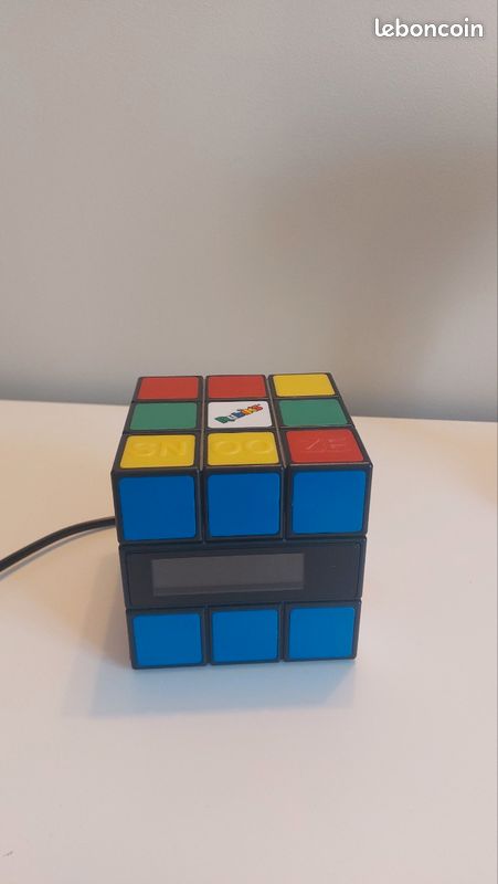 Radio Réveil Rubick Cube (image 1)