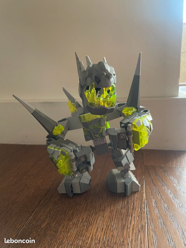 Lego Powers Miners 8962 : le monstre des Roches (image 1)