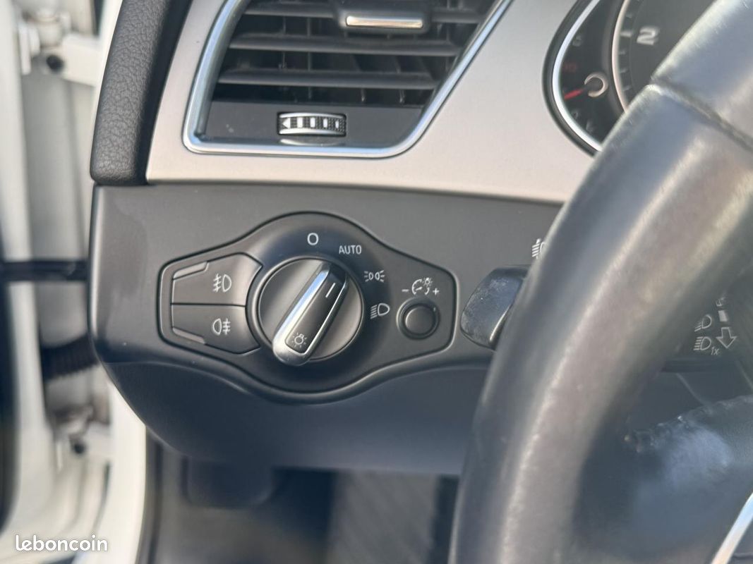 AUDI A4 Avant 2.0 TDI DPF Ultra Clean Diesel - 136 Attraction GPS + RADAR AV/AR + CLIM (image 25)