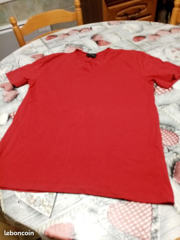 Tee shirt rouge XL (image 9)