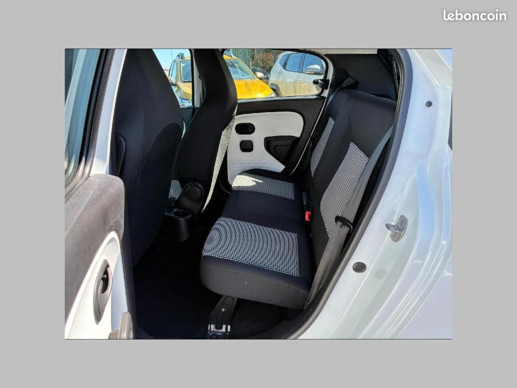 Renault Twingo III 1.0 SCE 70 E6 LIFE TEINTE BLANC (image 9)