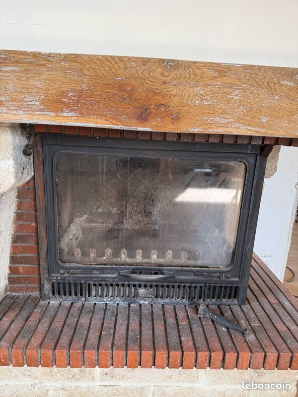 Cheminée avec habillage (image 2)
