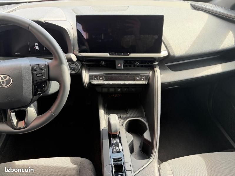 Toyota C-HR 2.0 Hybride 200ch Design NG23 (image 11)