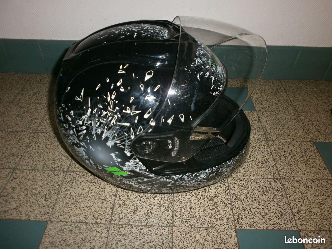 Casque KSK taille L 59-60 moto/scooter/quad/Mobylette/trottinette/skate... (image 1)
