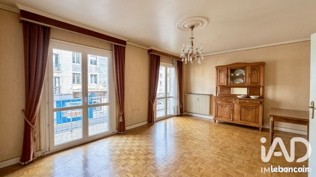 Appartement 4 pièces 80 m² · au Puy-en-Velay · 80 m² · 89 000 €
