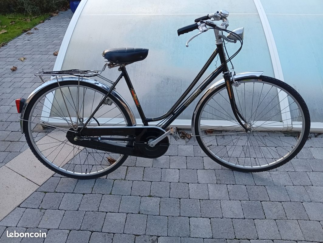 Velo retro femme marque peugeot (image 1)
