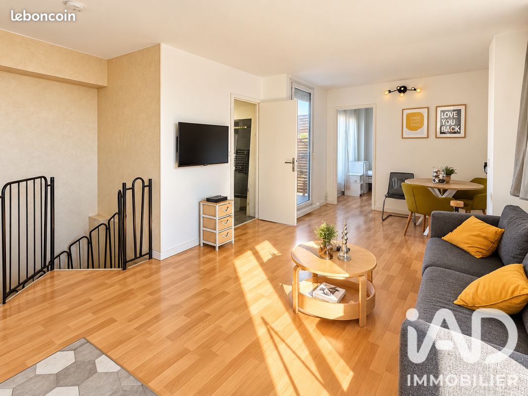 Appartement 7 pièces 96 m² · à Évry-Courcouronnes · 96 m² · 169 000 €