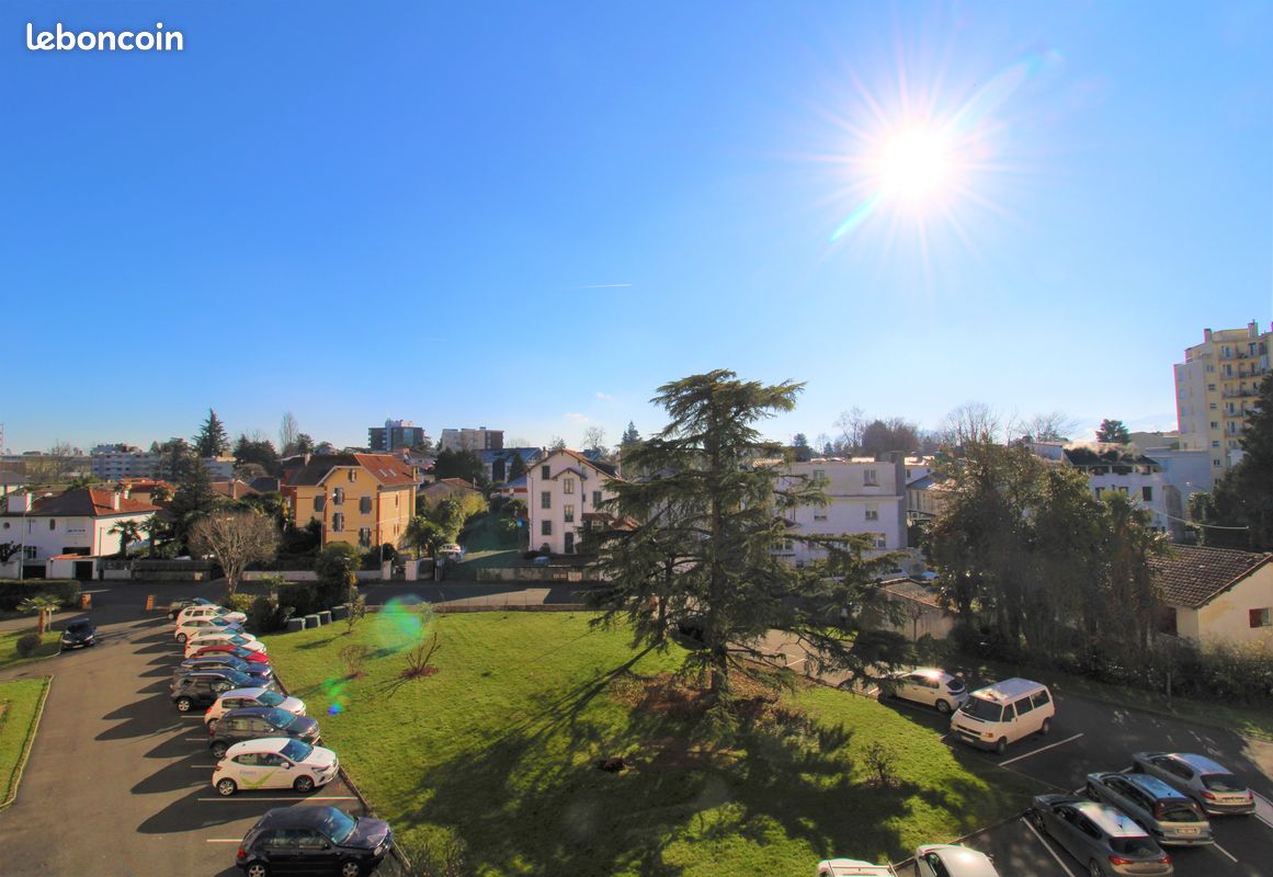Appartement t5 de 80 m2 environ avec garage - Pau 64000 (image principale 1)