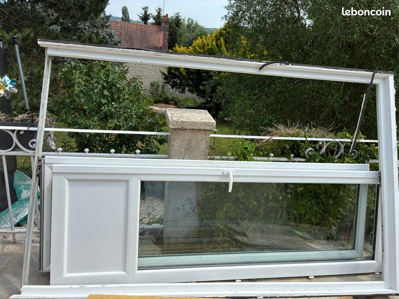 Porte-fenêtre PVC blanche 140 x 220 cm - Très bon état (image 1)