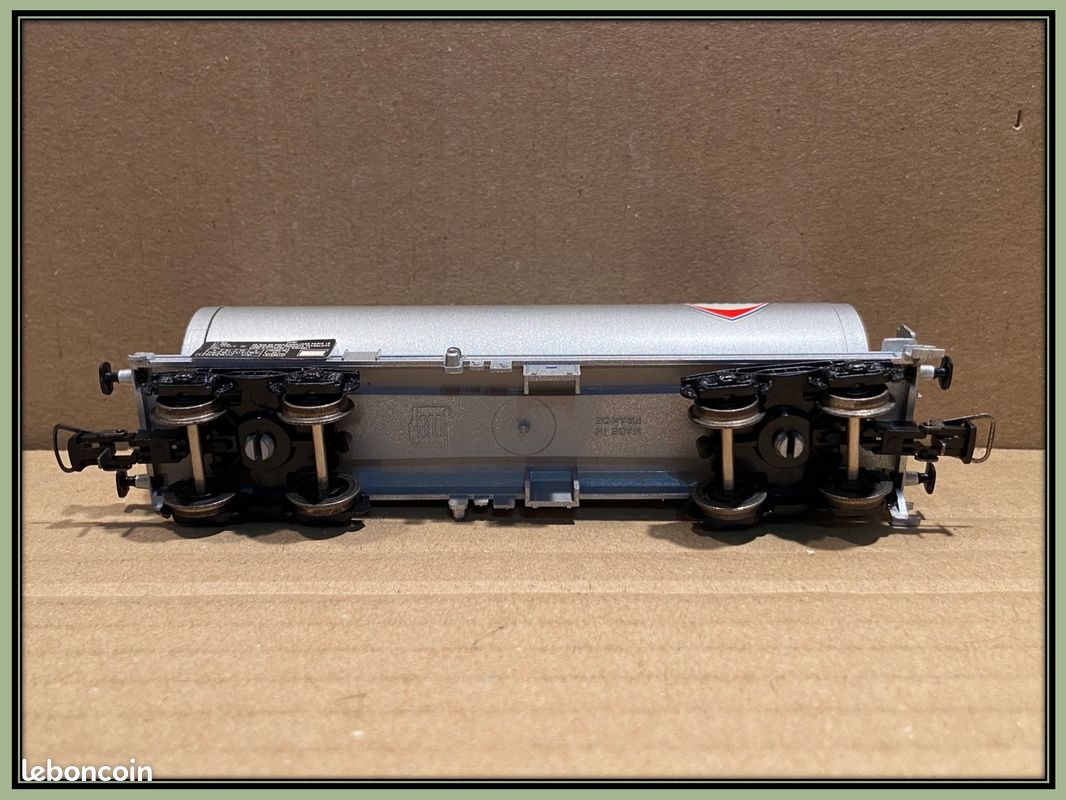 Wagon Citerne SIMOTRA Jouef - Réf 651700 - Modélisme H0 - État Neuf