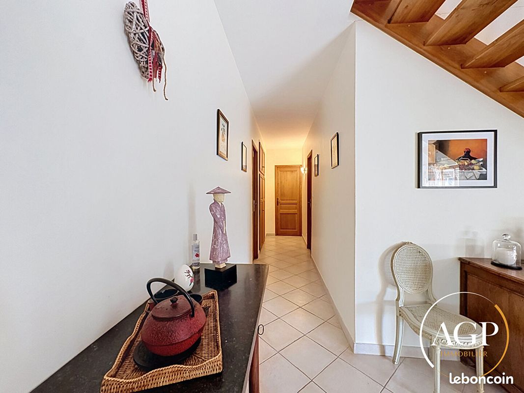 Maison 6 pièces 263 m² (image 6)