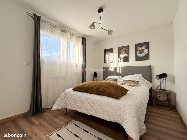 Maison 6 pièces 144 m² — 3