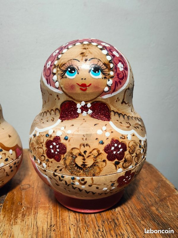 poupée russe matriochka Famille Bretagne Artisanale Produit Régional