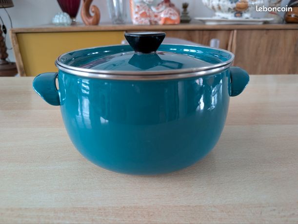 Cocotte Le Creuset Raymond Loewy 2,5L – Jaune Iconique – État D'occasion (compatible Induction)