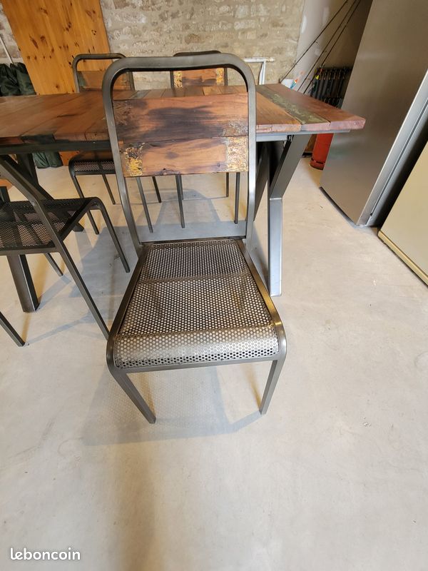 Table avec ses chaises (image 3)