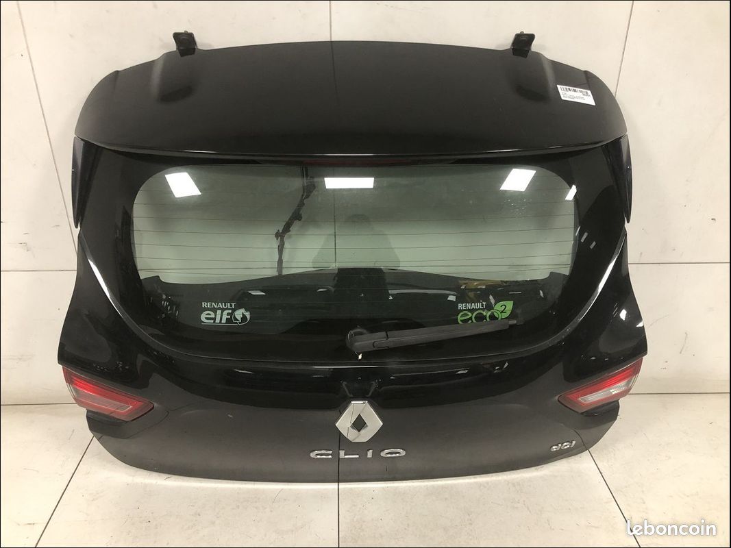 Garniture De Hayon Coffre Pour Renault Clio IV 2012-2019 - Acier Inox Foncé, Protection Et Style