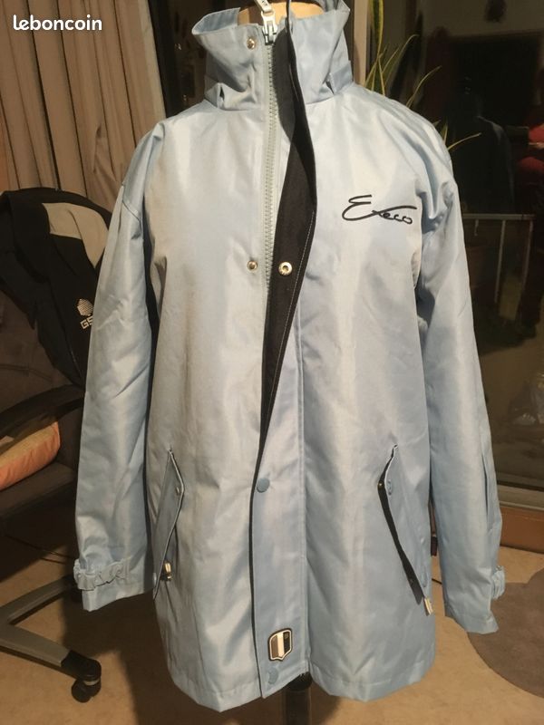 Veste sportive imperméable (image 1)