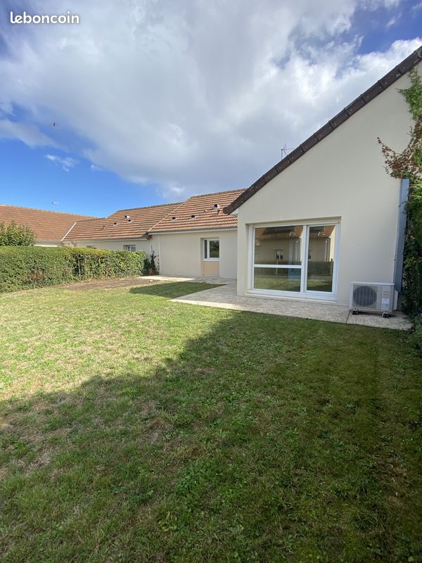 Maison 3 pièces 73 m² · à Creully sur Seulles · 72,8 m² · 145 000 €