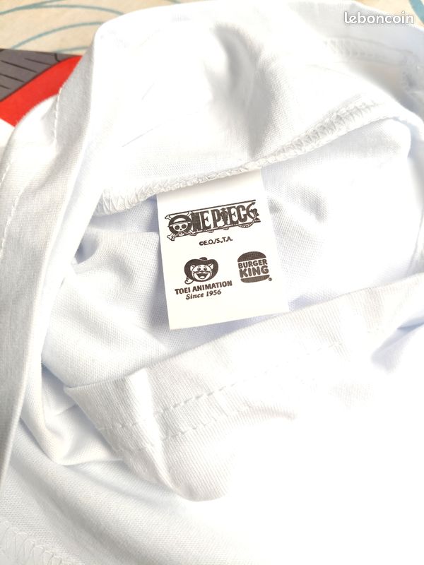 Tee-shirt One Piece (image 3)