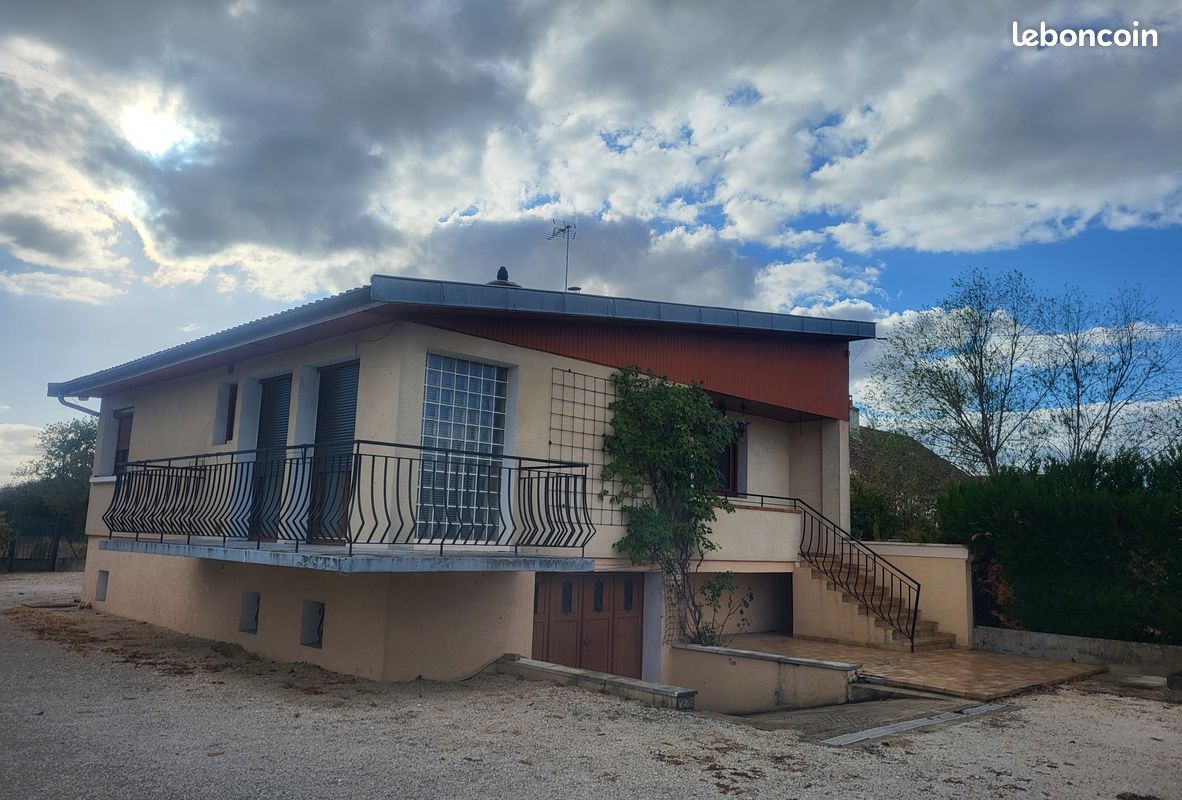 Maison 5 pièces 109 m² · à Saulon-la-Rue · 109 m² · 240 000 €