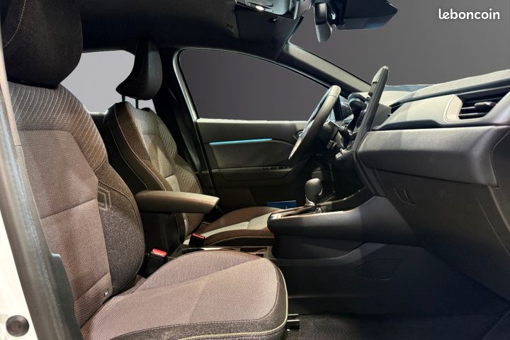 RENAULT CAPTUR E-Tech full hybrid 145 Techno Carplay Attelage Garantie 12 mois (image 8)