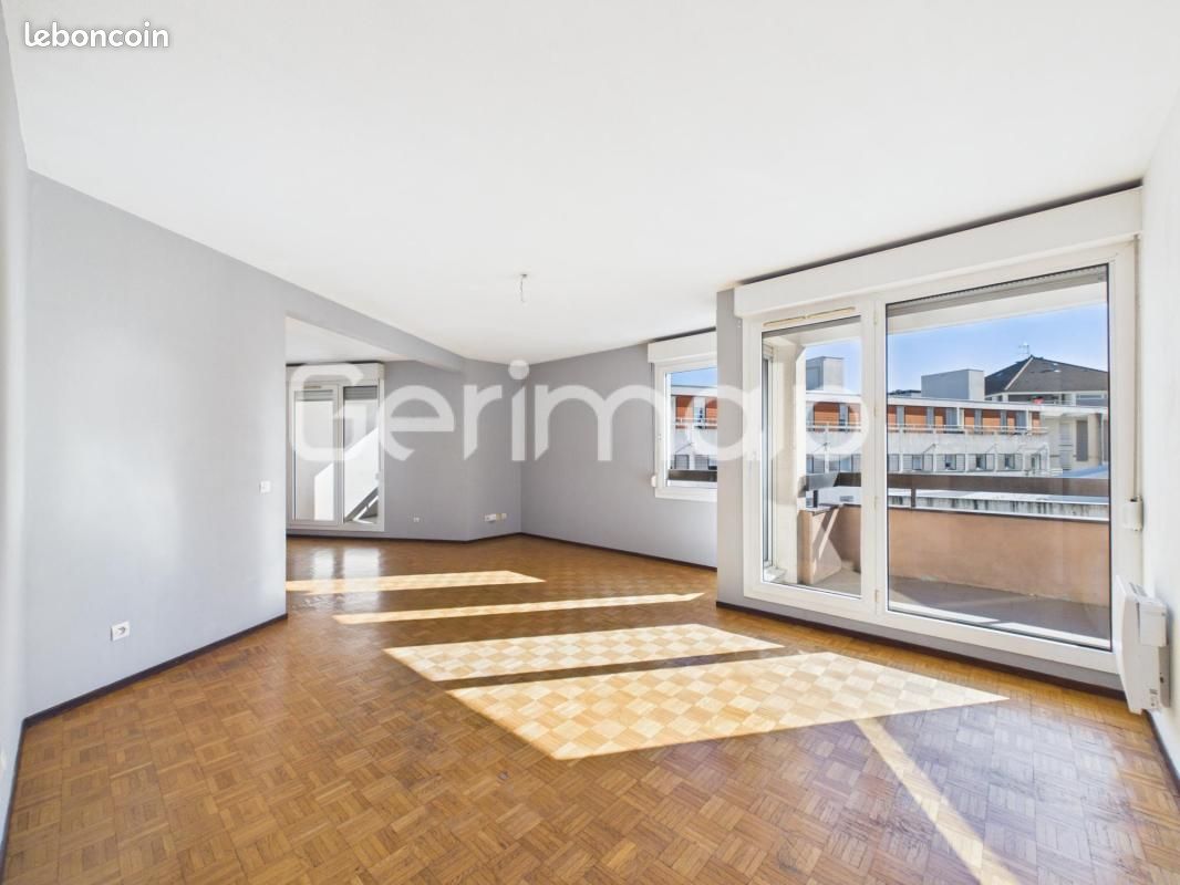 Appartement 5 pièces 110 m² · à Annecy · 110 m² · 450 000 €