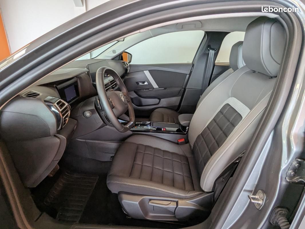 Citroën C4 HYBRID 145 E-DCS6 PLUS (image 4)